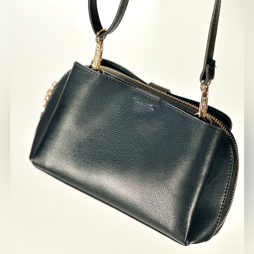 D. Kelly-Japan- Shoulder/Crossbody Bag in Black - Picture 10 of 16